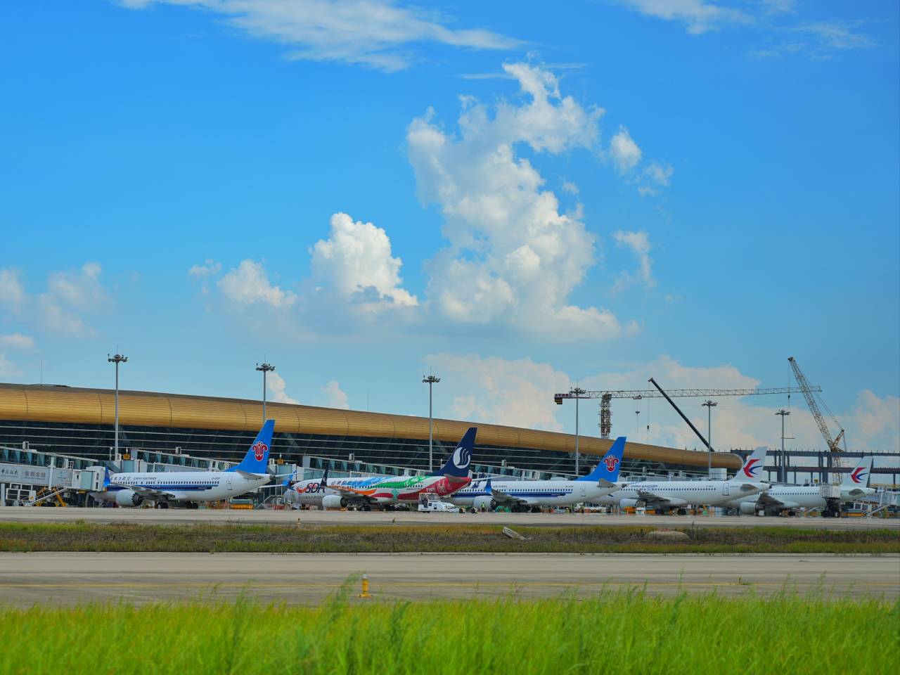 合肥机场2023年暑运运输旅客245.7万人次